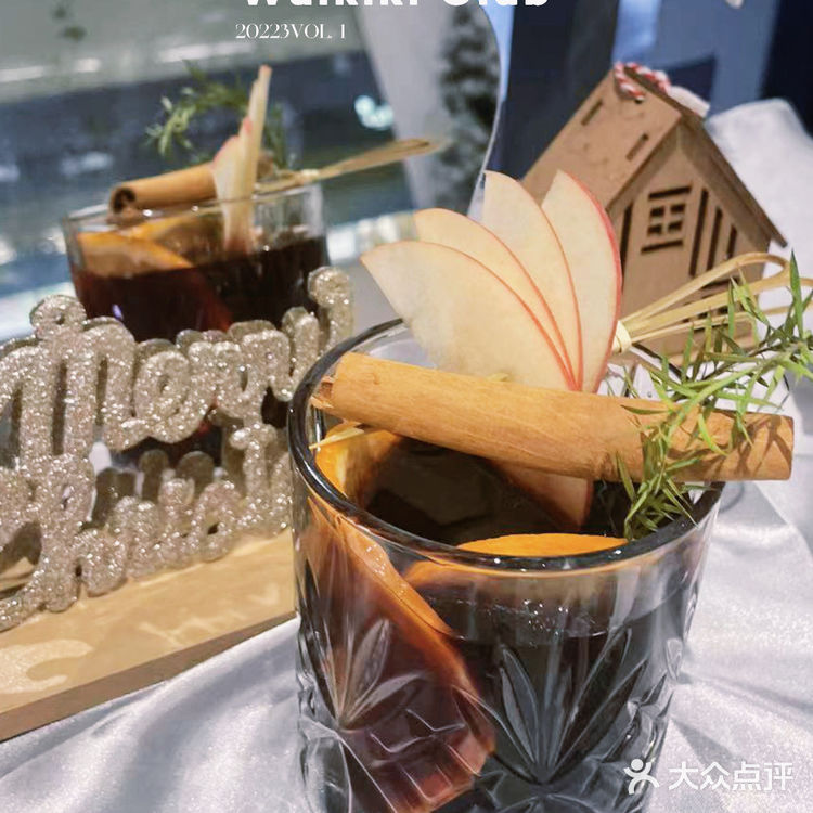 顺德的咖啡厅也太浪漫了🎄谁能不爱这圣诞氛围呢