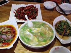 -兔槽江湖菜·重庆璧山兔(水围店)