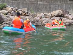 -安吉龙王山峡谷漂流