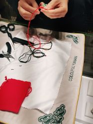 -北京七彩云南翡翠珠宝旗舰店(月坛店)