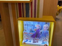 -麦当劳(世界城广场店)