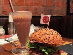 -FAT COW(虹梅路店)