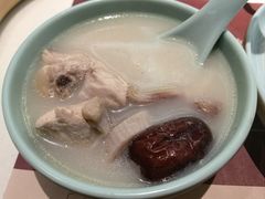 -洪氏嗨捞·猪肚鸡火锅(阳光天地店)