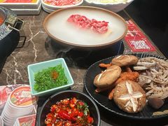 -一绪に和牛寿喜烧(罗湖益田假日店)