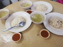 -伍秀泽海南鸡饭茶室