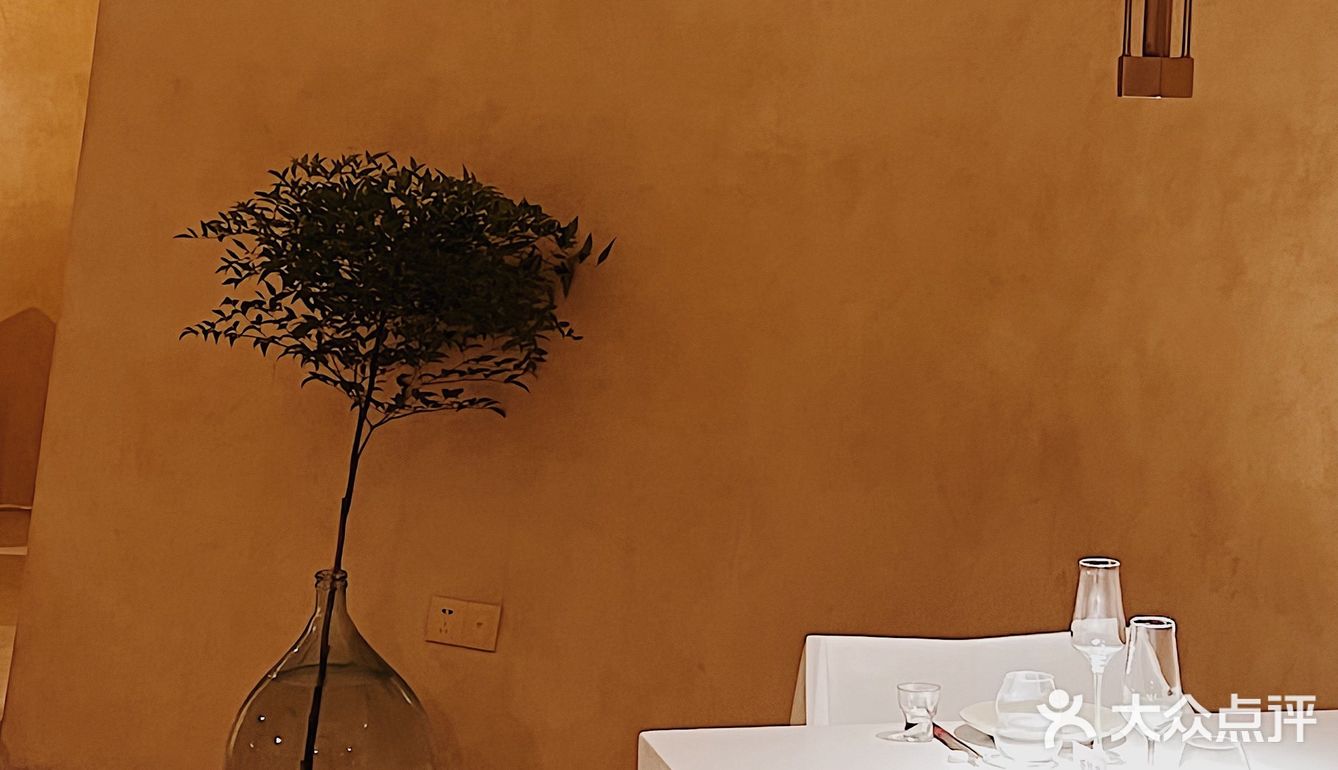 像艺术馆一样的新式川菜馆•CHOSOP 川索