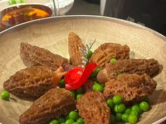 -芸山季·云南山珍菌火锅(人民广场来福士店)