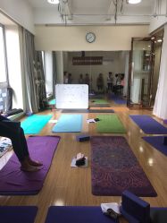 -亚太瑜伽普拉提学院