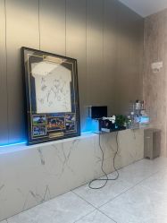 -PE SALON