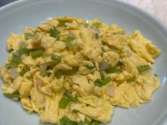 -渝信川菜 · 川味家常菜(财富购物中心店)