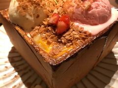 -蜜桃餐厅·伴山(湖滨商业街店)