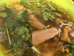 -张记牛肉面馆(天津路店)