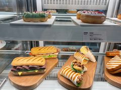 -Tims天好咖啡·贝果(东吴龙湖天街店)