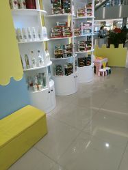 -爆米花儿童美发乐园