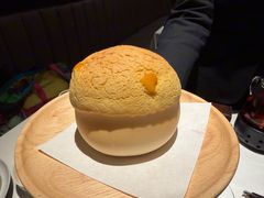 招牌菠萝包-炳胜私厨(万象前海店)