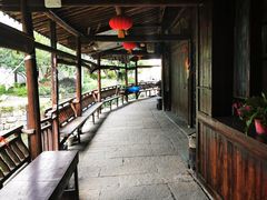 -丝绸小镇荻港古村