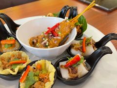 -Thai Pothong Restaurant