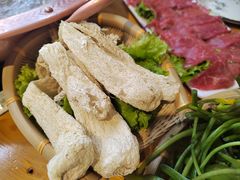-民食香·腊排骨野生菌美食(木府店)