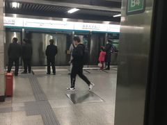 -北京大学东门(地铁站)
