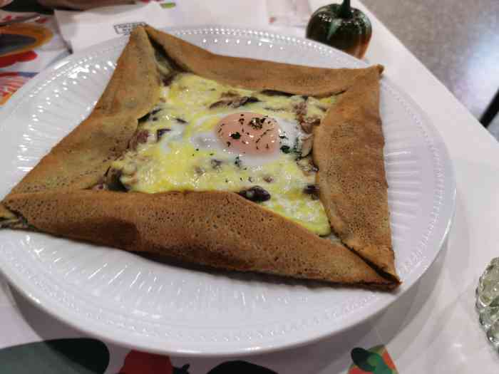 pasto bistro 怕事儿多西餐·咖啡-"中午健完身出来觅食,本来想去隔壁