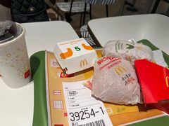 -麦当劳(虹口星荟中心店)