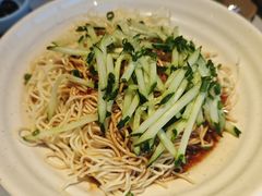 -肥肥虾庄·金牌油焖大虾(杨园滨江时代walk店)