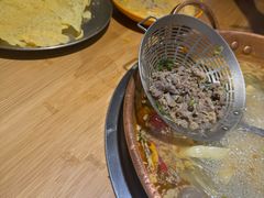 -洱火云南酸菜牛肉火锅(石景山当代商城店)