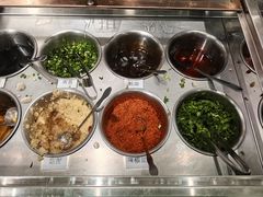 -成都你六姐·牛肉冒菜(信泰中心商场店)