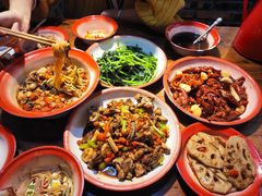 -老三样·美食研究中心(世贸路店)