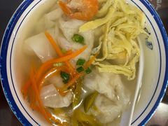 鱼肉馄饨-长人馄饨铺(解放街店)