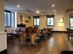 大堂-星巴克臻选(广州沙面店)