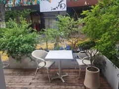 -春树下·树屋花房西餐厅(罍街AS1980店)