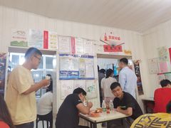 -咱家王新国把子肉(县东巷店)