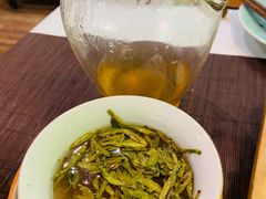 -荷风细雨·中国茶宴(碧云店)