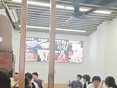 -郑记•不夜城烧烤•龙虾•虾蟹(黄鹤楼店)