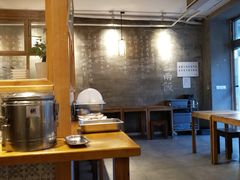 -一两饭川味素食餐厅
