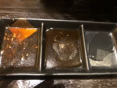 -山川小町·极番烧肉(新地假日广场店)
