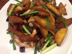 -老胶东家常菜馆(市场一路店)