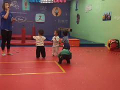 -小小运动馆(浦江店)