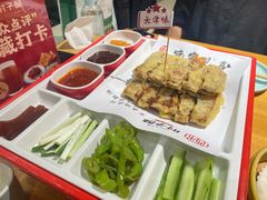 -肘子酥·天津菜·特色捞面(德云社店)