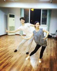 民族舞课-文E范儿ZUMBA尊巴舞蹈