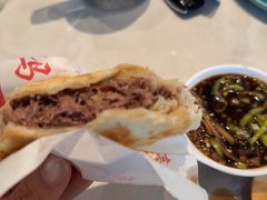 -高玛纳驴肉火烧(一世界店)