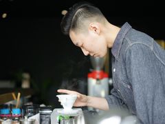 -UNI UNI(环亚凯瑟琳店)