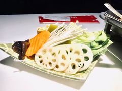 蔬菜小拼盘-鱼酷活鱼烤鱼(沈阳大悦城店)