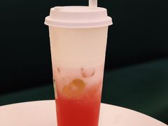 芝芝桃桃-喜茶(迪士尼小镇DP店)