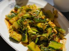 -野菌皇海景野生菌火锅(滨海大道店)