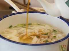 -十八家面馆(均瑶店)