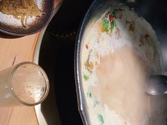 -湊湊火锅·茶憩(杭州湖滨银泰in77店)