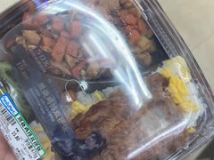 -全家便利店(署前路三店)