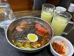 -朴小妹人参鸡汤火锅(长白山万达店)